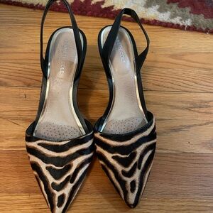 Kenneth Cole New York Black and Tan Slingback Heels